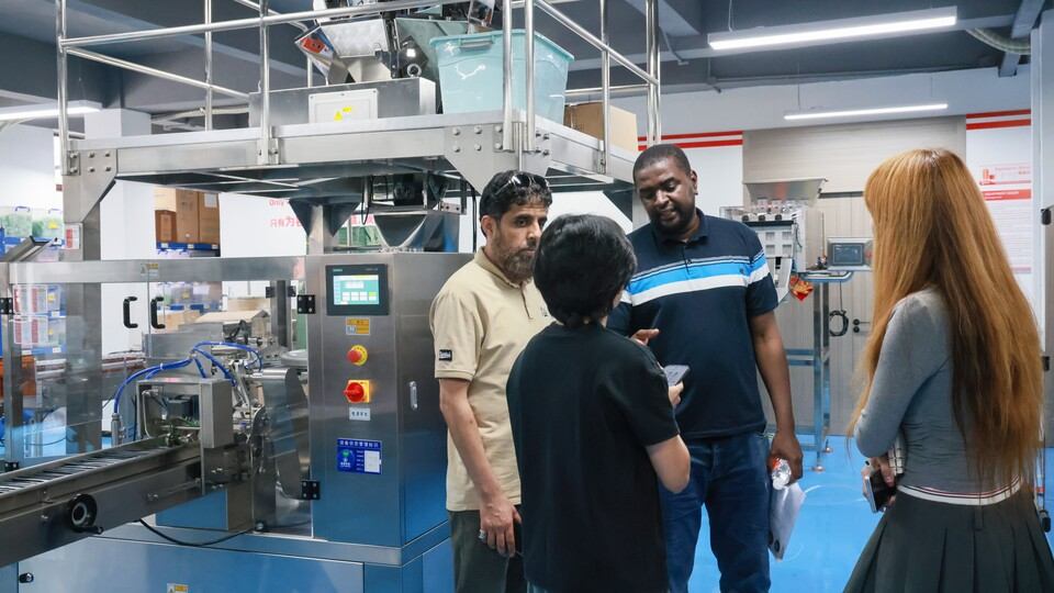 The customer asked whether the machine could adapt to different products