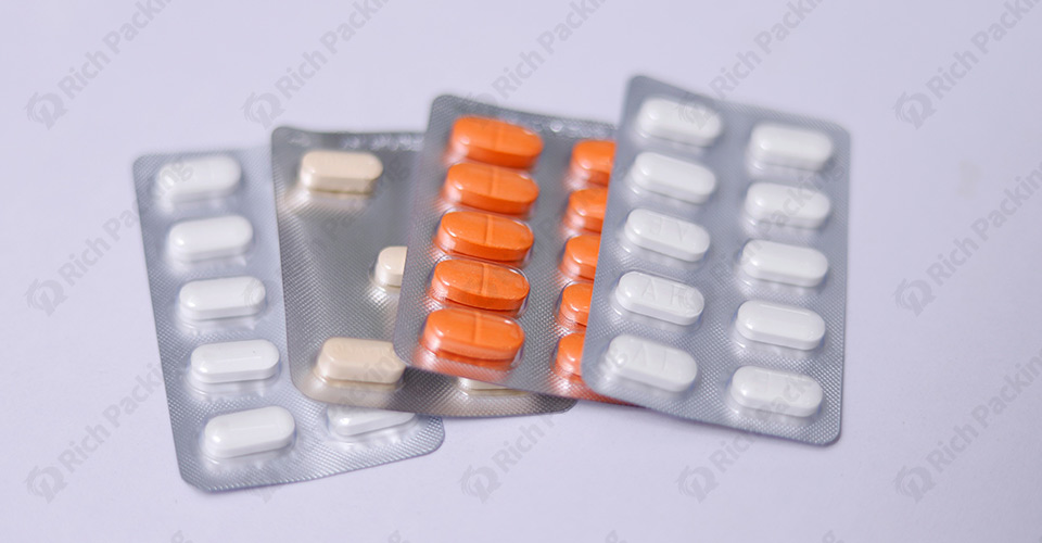 استكشاف فوائد آلات بليستر الألومنيوم في التعبئة والتغليف الحديثة